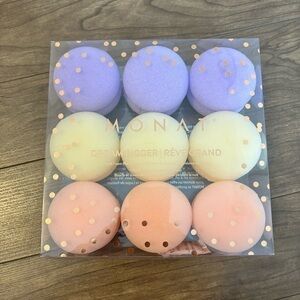 Monat Dream Bigger Macaron Sleep In Foam Rollers